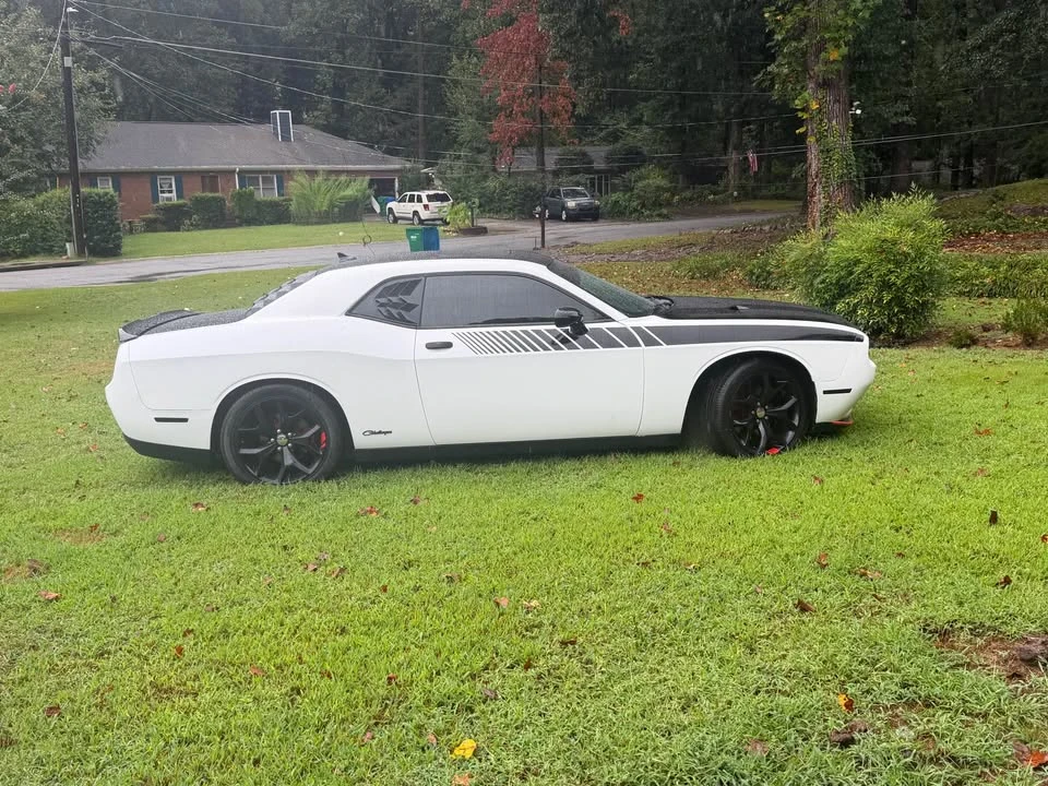 2016 Dodge Challenger 3rd Gen - Image 6 of 18