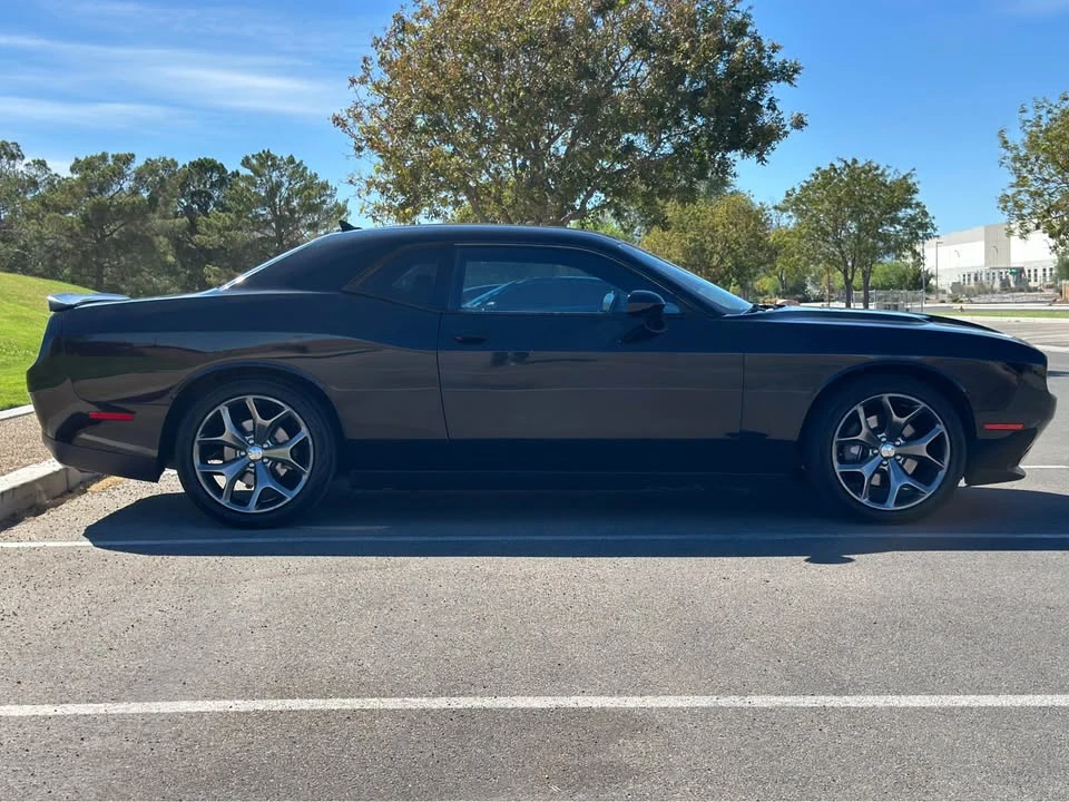 2016 Dodge Challenger 3rd Gen - Image 6 of 12