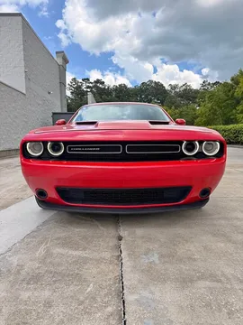 2016 Dodge Challenger SXT Plus