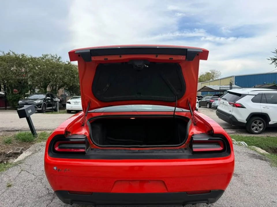 2016 Dodge Challenger 3rd Gen - Image 8 of 16