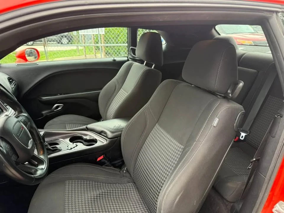 2016 Dodge Challenger 3rd Gen - Image 10 of 16
