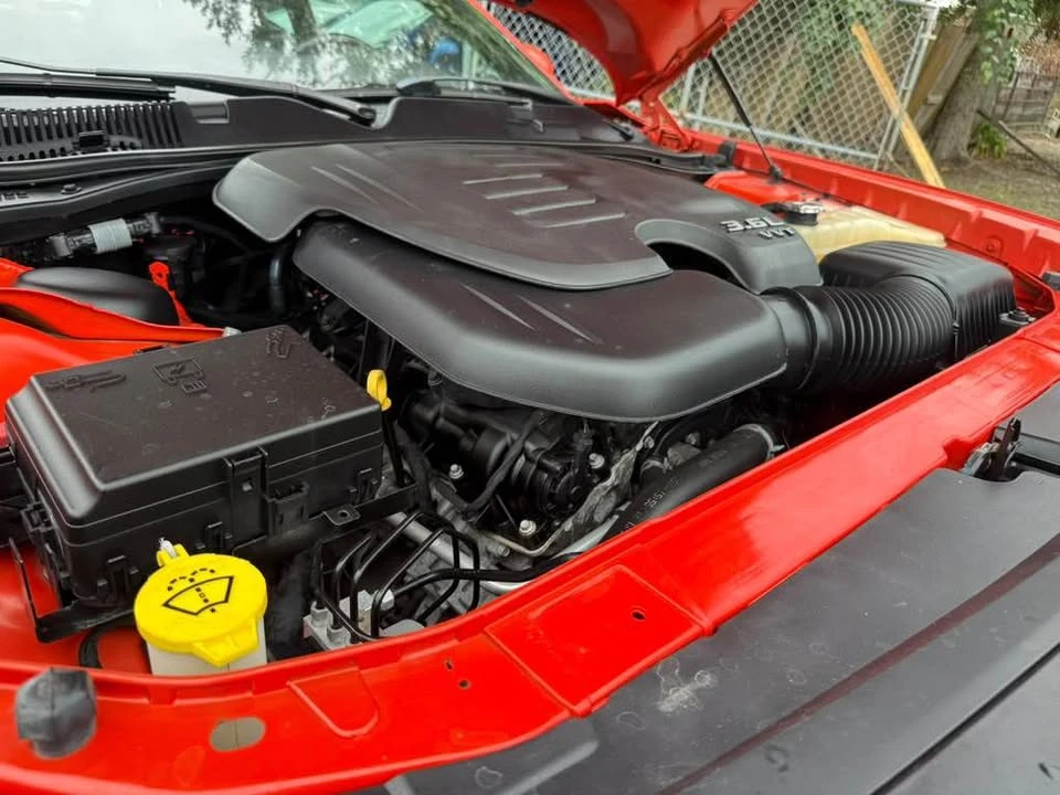 2016 Dodge Challenger 3rd Gen - Image 13 of 16
