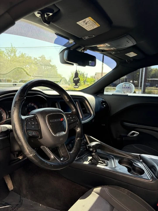 2016 Dodge Challenger 3rd Gen - Image 9 of 13