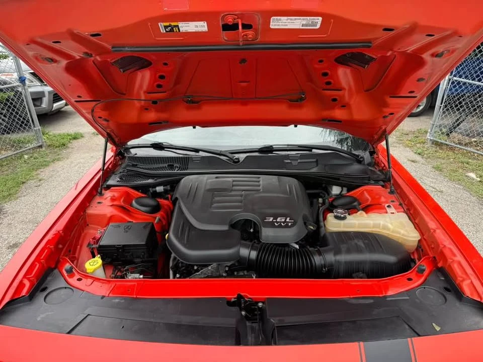 2016 Dodge Challenger 3rd Gen - Image 7 of 16