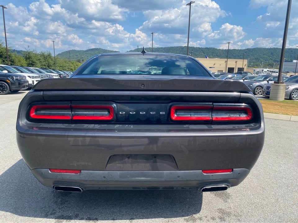 2016 Dodge Challenger 3rd Gen - Image 3 of 10