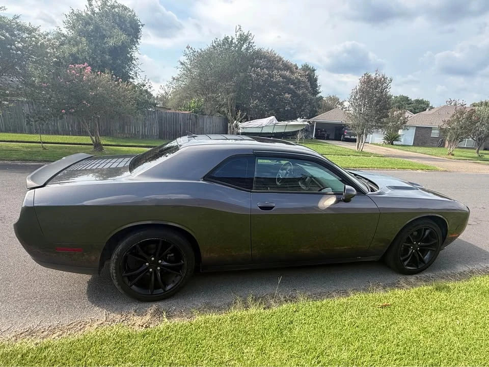 2016 Dodge Challenger 3rd Gen - Image 9 of 17