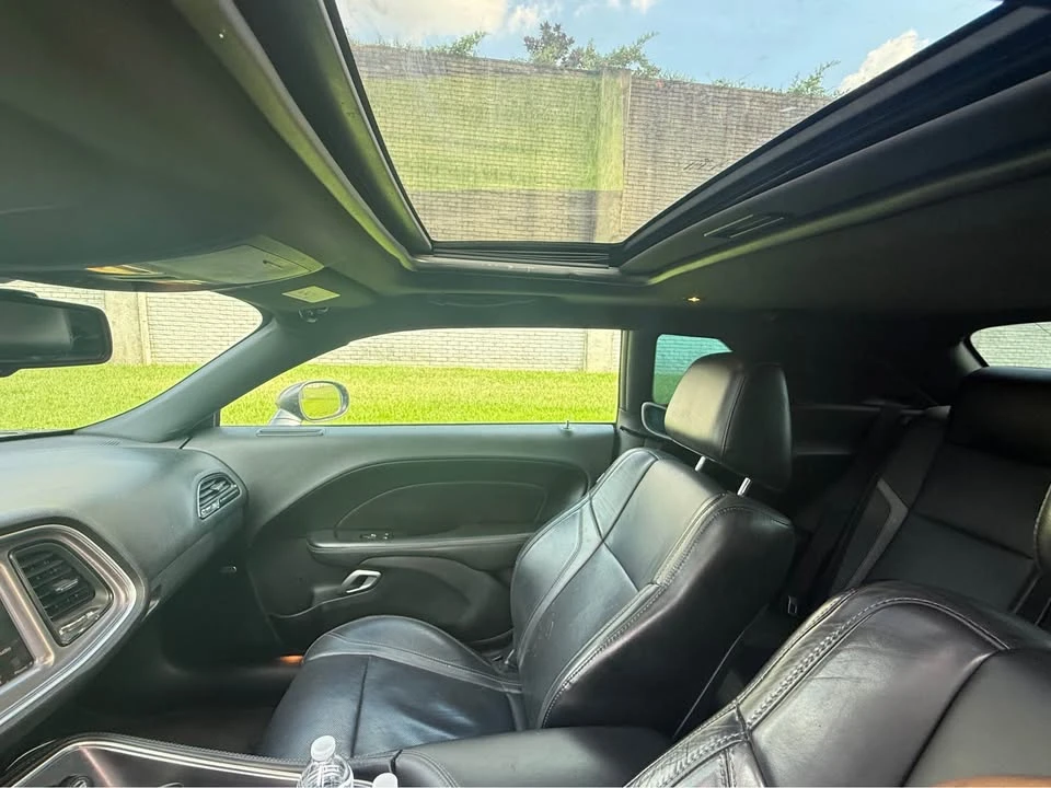 2016 Dodge Challenger 3rd Gen - Image 15 of 17