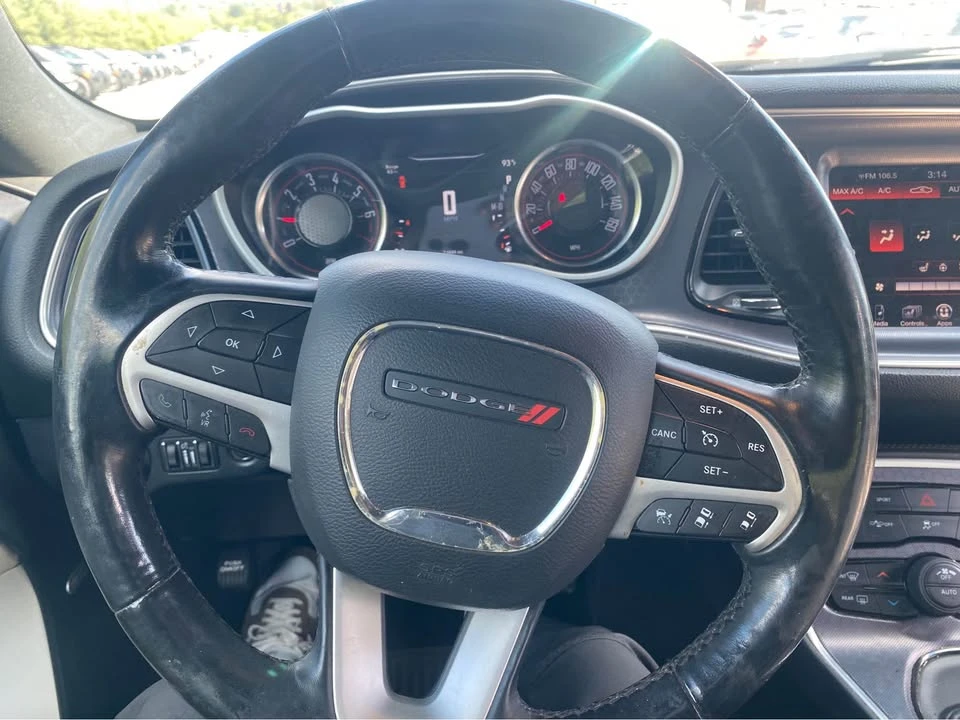 2016 Dodge Challenger 3rd Gen - Image 6 of 10
