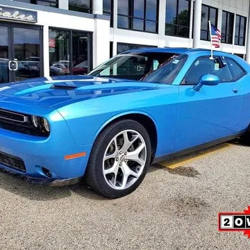 2016 Dodge Challenger SXT Plus
