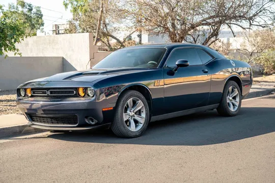 2016 Dodge Challenger SXT