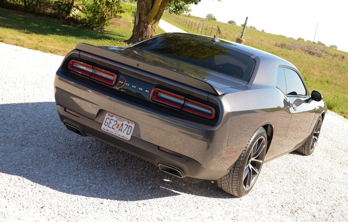2016 Dodge Challenger SRT8 & 392 3rd Gen - Image 16 of 31