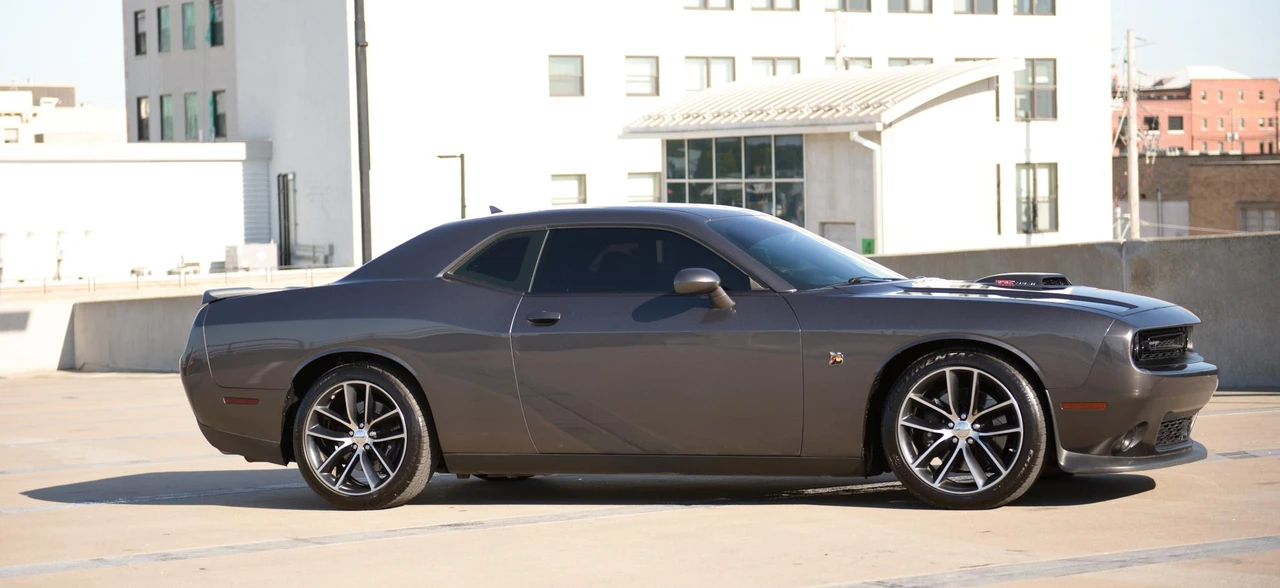 2016 Dodge Challenger SRT8 & 392 3rd Gen - Image 21 of 31
