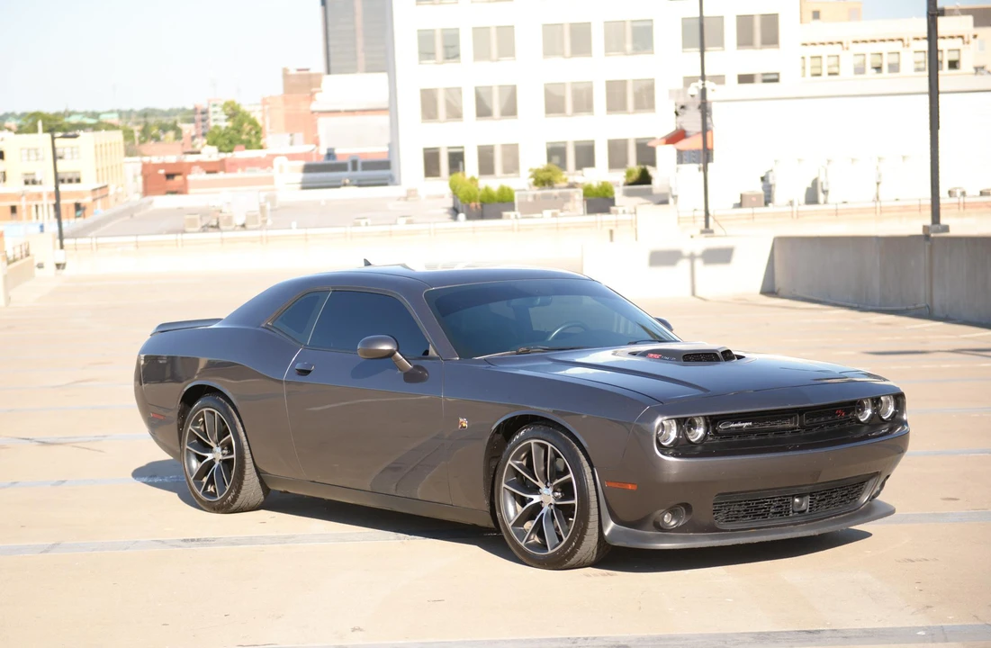 2016 Dodge Challenger SRT8 & 392 3rd Gen - Image 24 of 31