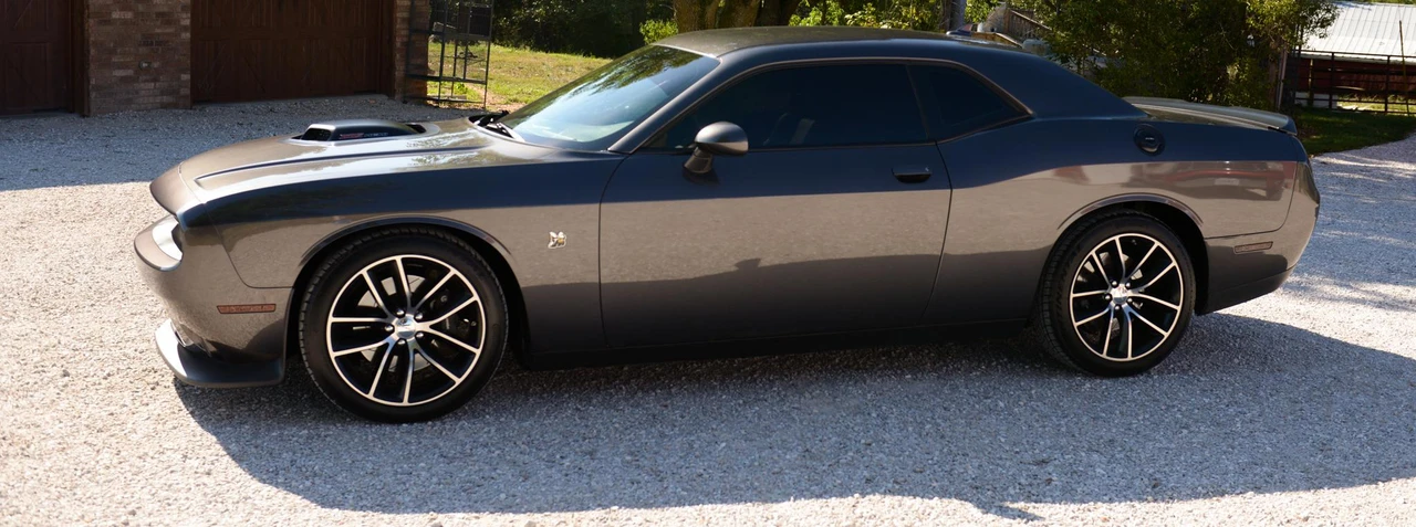 2016 Dodge Challenger SRT8 & 392 3rd Gen - Image 10 of 31
