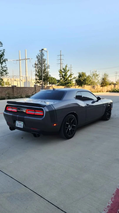 2016 Dodge Challenger SRT8 & 392 3rd Gen - Image 5 of 19
