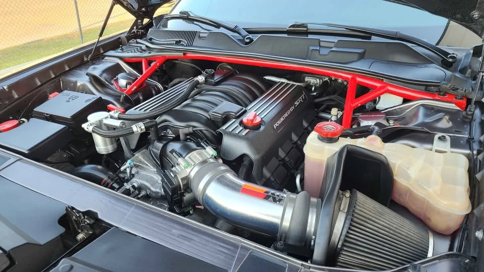 2016 Dodge Challenger SRT8 & 392 3rd Gen - Image 9 of 19