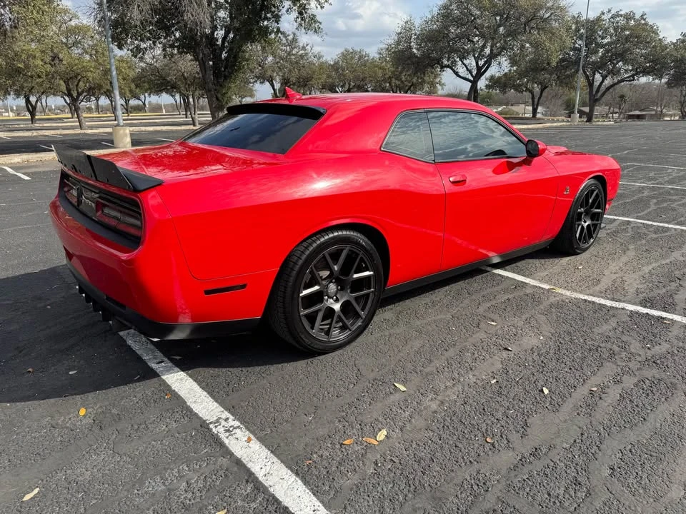 2016 Dodge Challenger SRT8 & 392 3rd Gen - Image 4 of 11