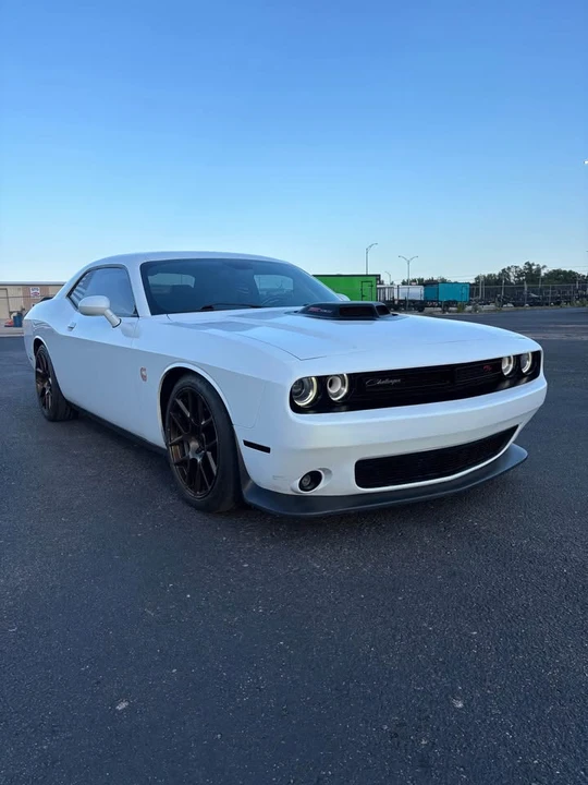 2016 Dodge Challenger SRT8 & 392 3rd Gen - Image 3 of 11