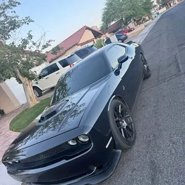 2016 Dodge Challenger Scat Pack Shaker