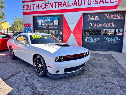 2016 Dodge Challenger Shaker