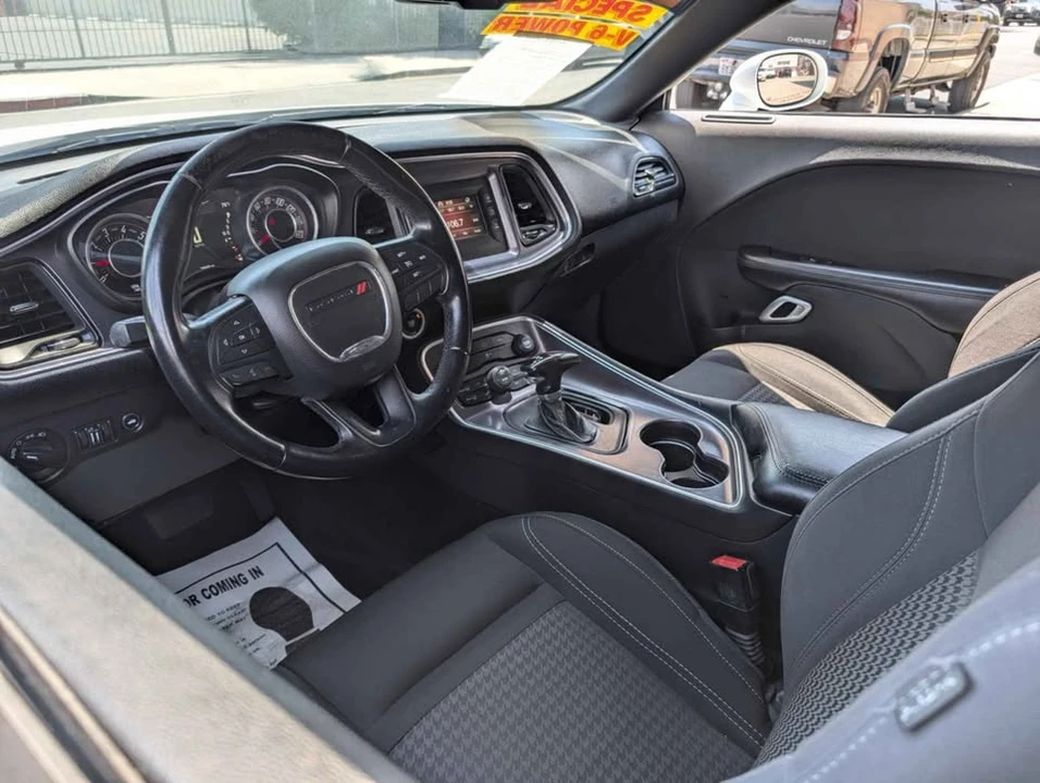 2016 Dodge Challenger 3rd Gen - Image 4 of 10