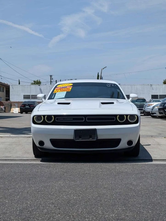 2016 Dodge Challenger 3rd Gen - Image 2 of 10
