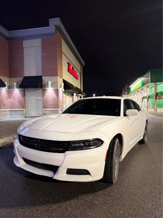 2016 Dodge Charger 7th Gen - Image 5 of 10