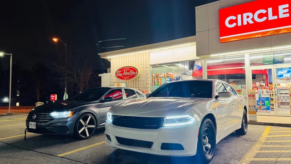 2016 Dodge Charger 7th Gen - Image 2 of 10
