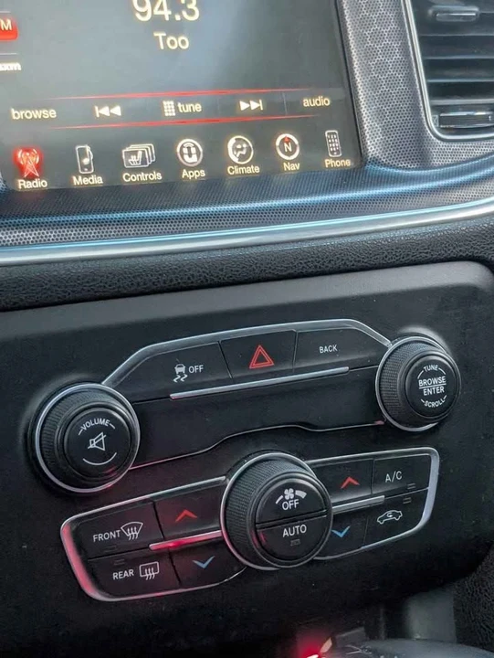 2016 Dodge Charger 7th Gen - Image 7 of 11