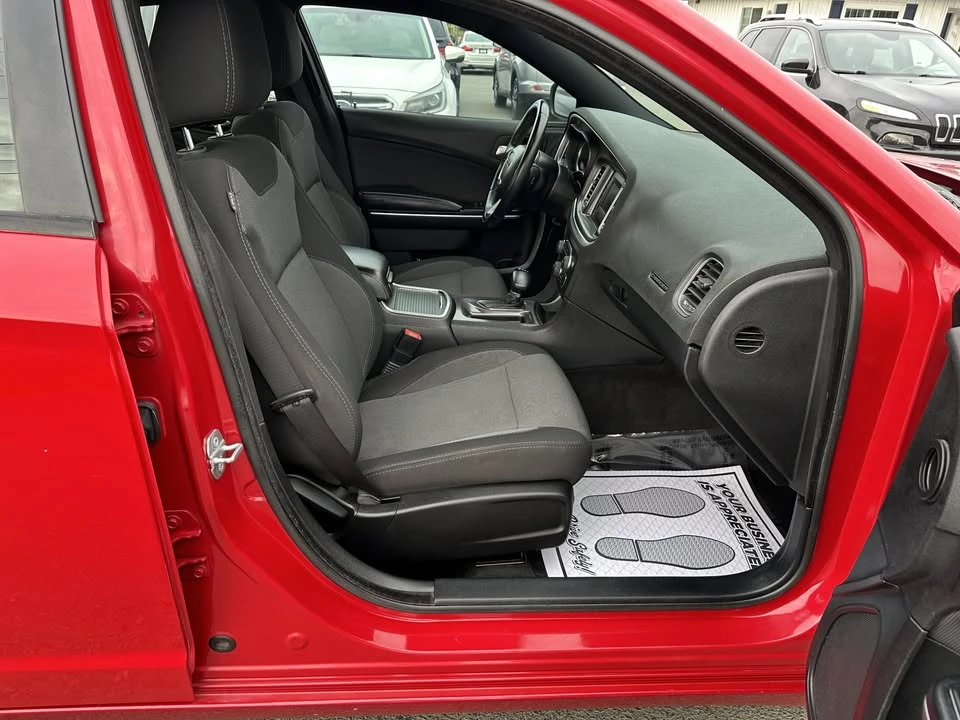 2016 Dodge Charger 7th Gen - Image 11 of 15