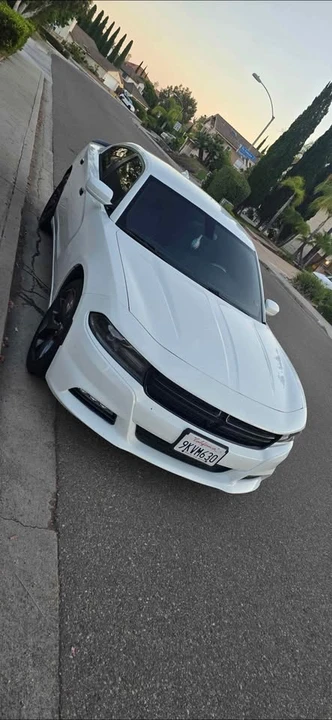 2016 Dodge Charger 7th Gen - Image 2 of 5