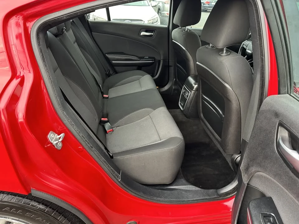 2016 Dodge Charger 7th Gen - Image 10 of 15