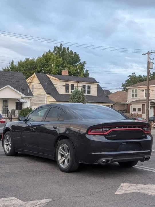 2016 Dodge Charger 7th Gen - Image 10 of 11