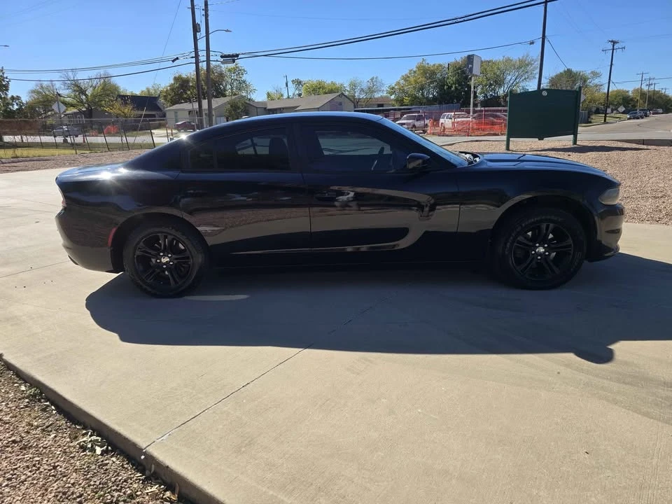 2016 Dodge Charger 7th Gen - Image 4 of 19
