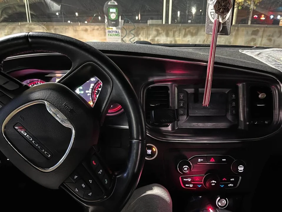 2016 Dodge Charger 7th Gen - Image 5 of 7