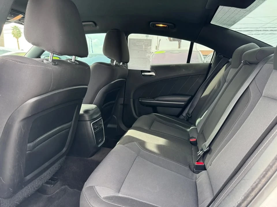 2016 Dodge Charger 7th Gen - Image 14 of 20