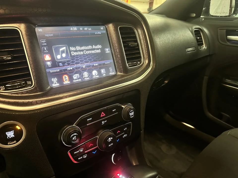 2016 Dodge Charger 7th Gen - Image 13 of 20