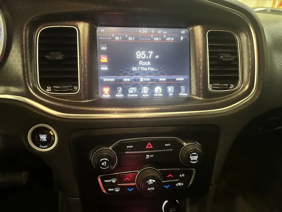 2016 Dodge Charger 7th Gen - Image 12 of 20