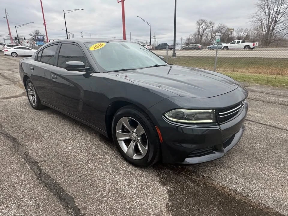 2016 Dodge Charger 7th Gen - Image 17 of 19