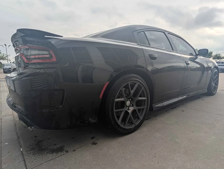 2016 Dodge Charger 7th Gen - Image 5 of 11