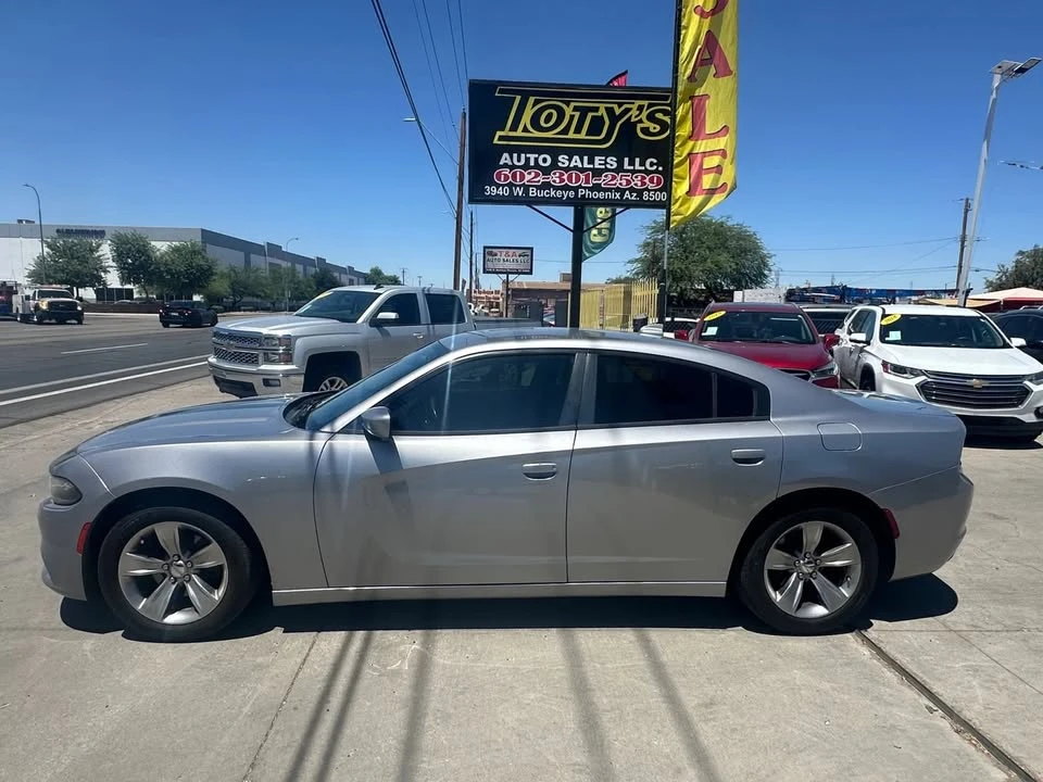 2016 Dodge Charger 7th Gen - Image 2 of 18