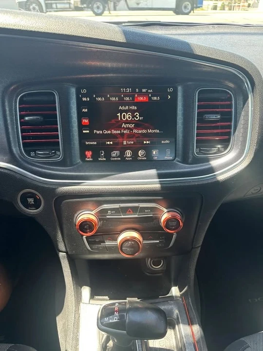 2016 Dodge Charger 7th Gen - Image 17 of 18