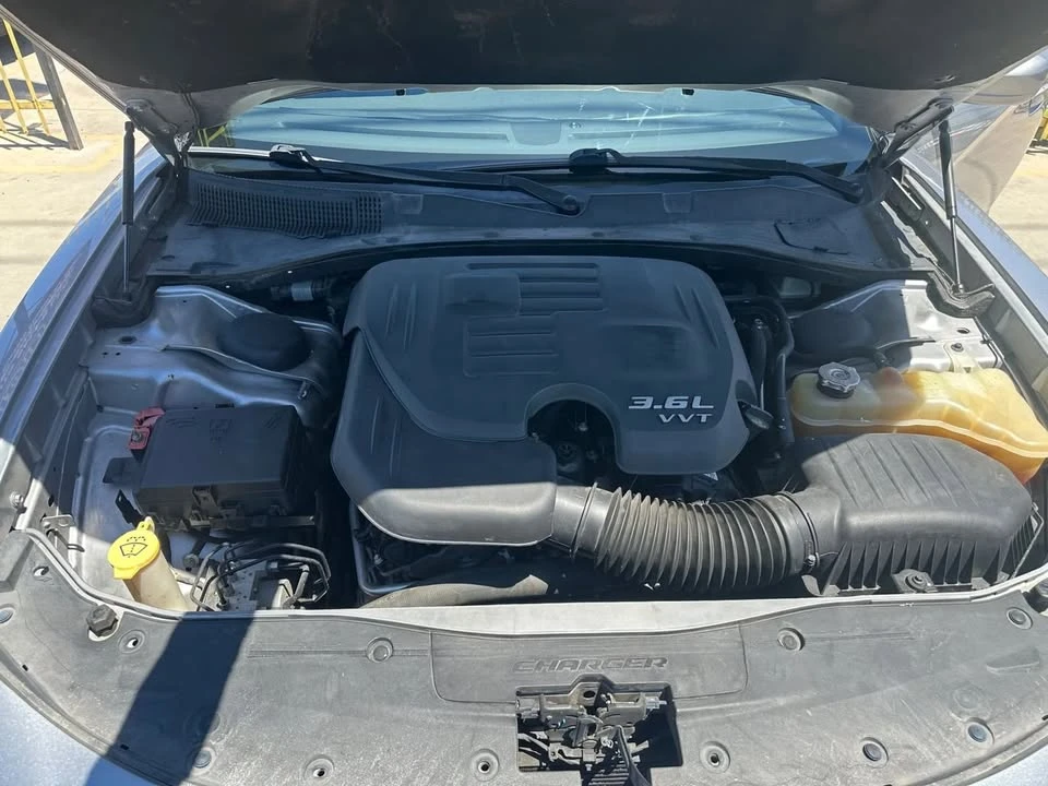 2016 Dodge Charger 7th Gen - Image 14 of 18