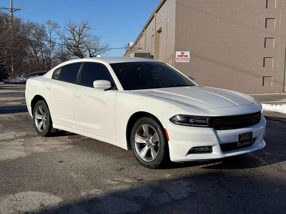 2016 Dodge Charger 7th Gen - Image 5 of 15