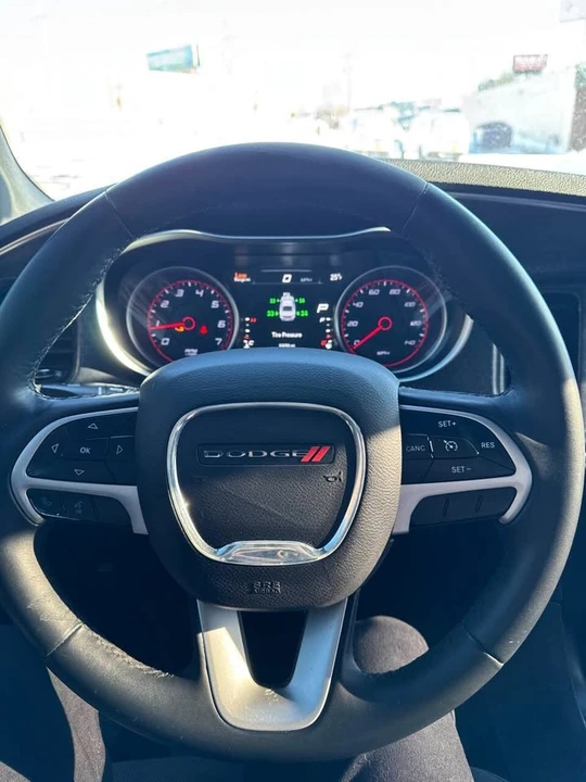 2016 Dodge Charger 7th Gen - Image 9 of 15