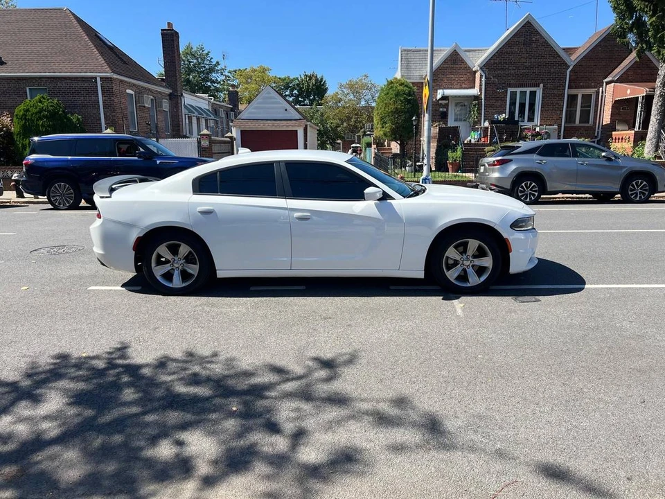 2016 Dodge Charger 7th Gen - Image 6 of 16