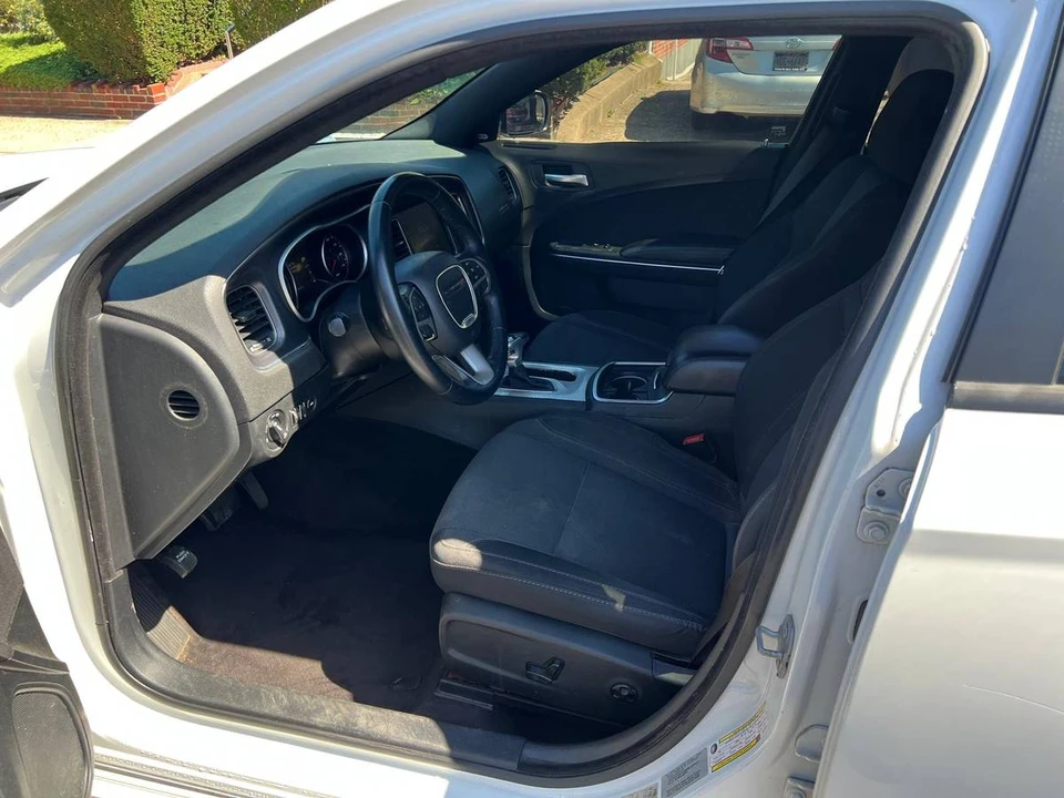 2016 Dodge Charger 7th Gen - Image 11 of 16