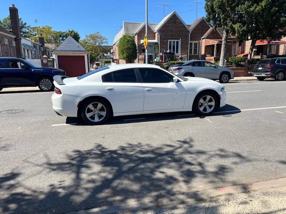 2016 Dodge Charger 7th Gen - Image 7 of 16