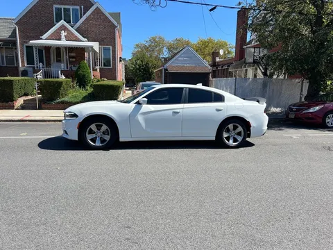 2016 Dodge Charger SXT