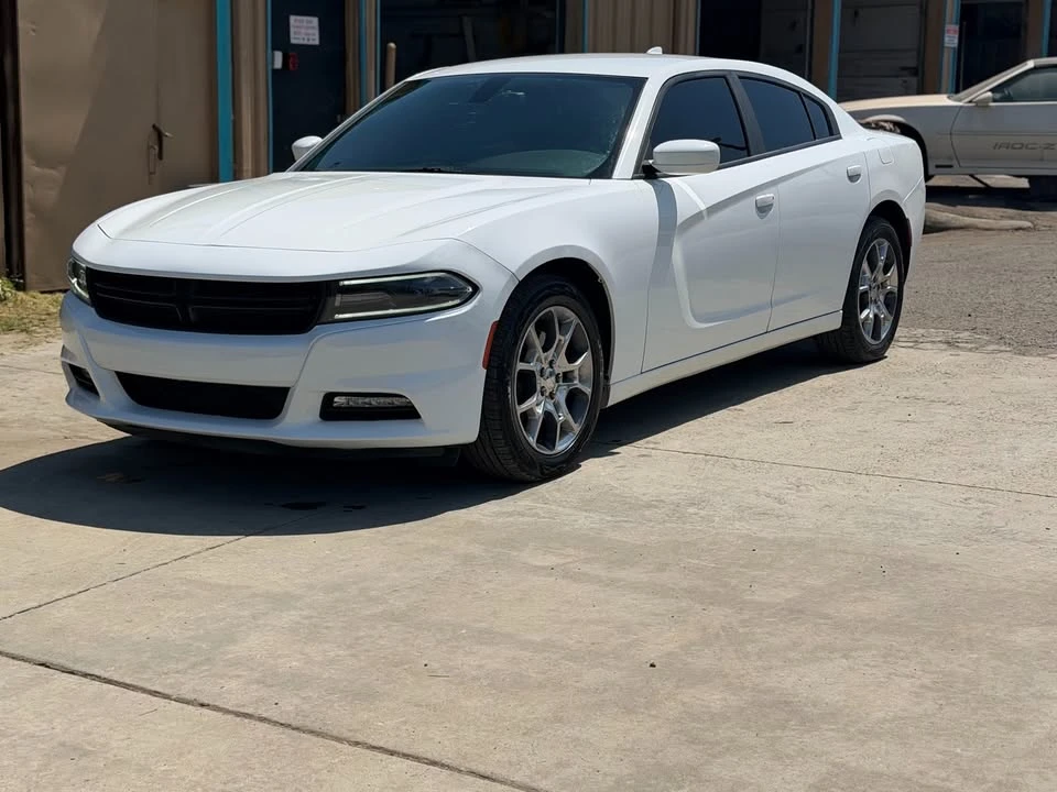 2016 Dodge Charger 7th Gen - Image 2 of 18